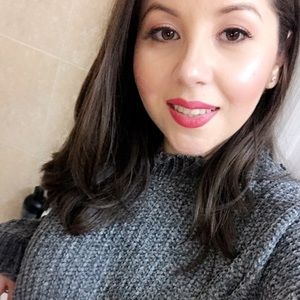 Meet your Posher, Zenaida